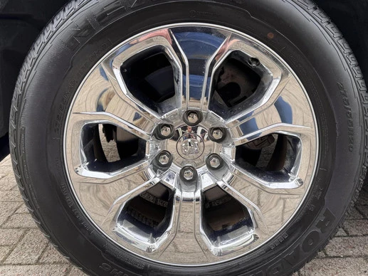 Dodge Ram 1500 - Afbeelding 11 van 30