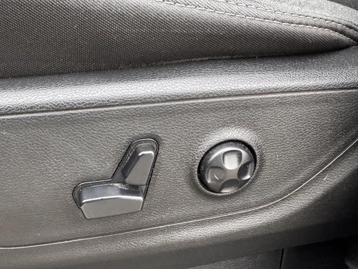 Dodge Ram 1500 - Afbeelding 18 van 30