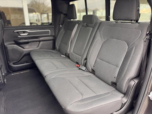 Dodge Ram 1500 - Afbeelding 28 van 30