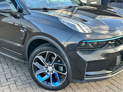 Lynk & Co 01 - Afbeelding 23 van 27