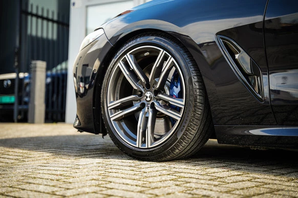 BMW 8 Serie - Afbeelding 13 van 30