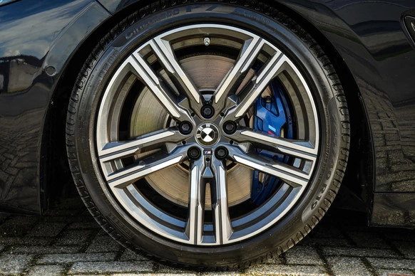 BMW 8 Serie - Afbeelding 16 van 30