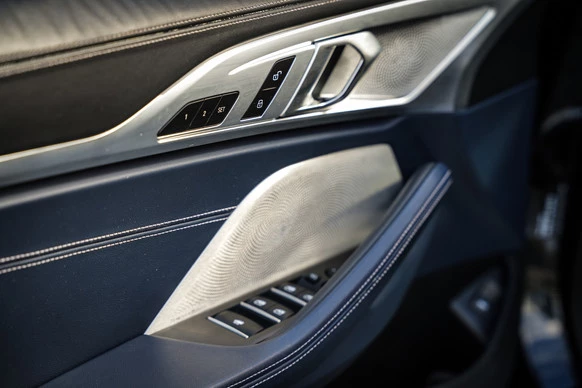 BMW 8 Serie - Afbeelding 19 van 30