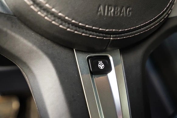 BMW 8 Serie - Afbeelding 27 van 30