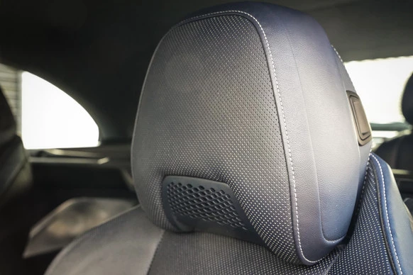 BMW 8 Serie - Afbeelding 28 van 30