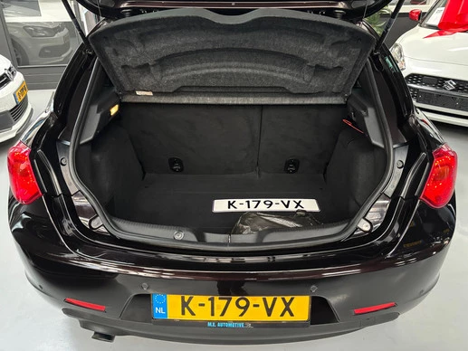 Alfa Romeo Giulietta - Afbeelding 16 van 25