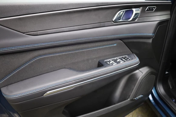 Lynk & Co 01 - Afbeelding 28 van 30