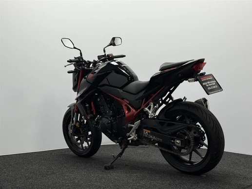 Honda CB 750 - Afbeelding 11 van 17