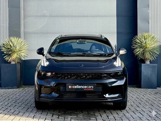 Lynk & Co 01 - Afbeelding 2 van 27