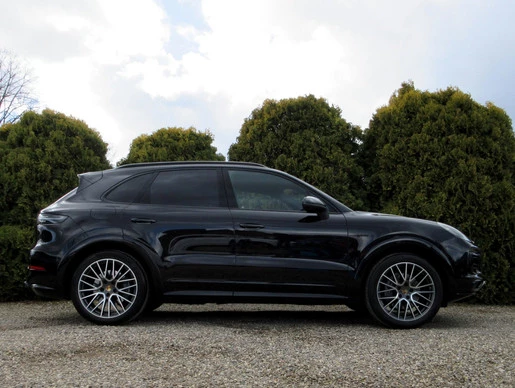 Porsche Cayenne - Afbeelding 20 van 22