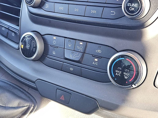 Ford Transit - Afbeelding 10 van 17