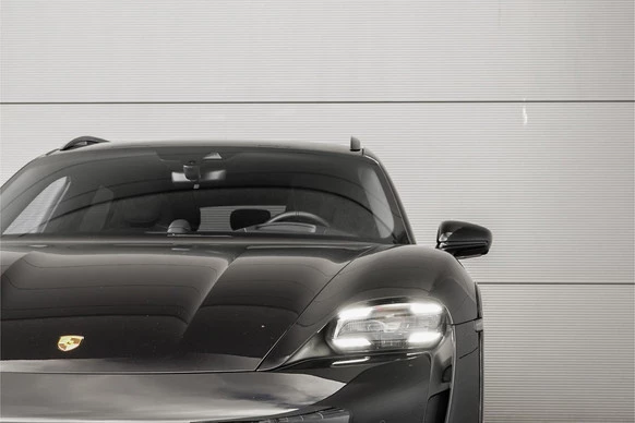 Porsche Taycan - Afbeelding 16 van 30