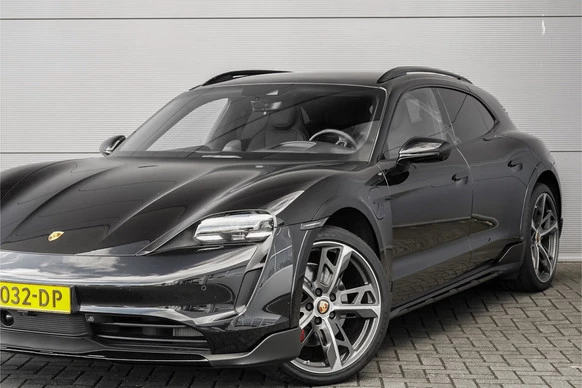 Porsche Taycan - Afbeelding 18 van 30