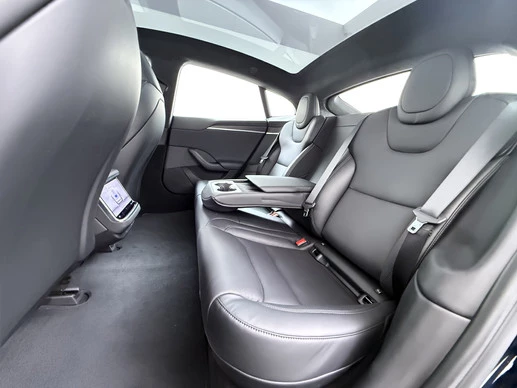 Tesla Model S - Afbeelding 13 van 30