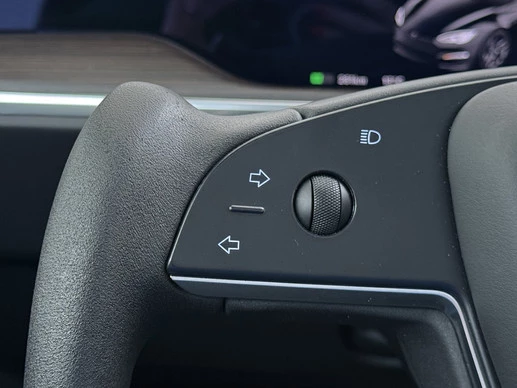 Tesla Model S - Afbeelding 21 van 30