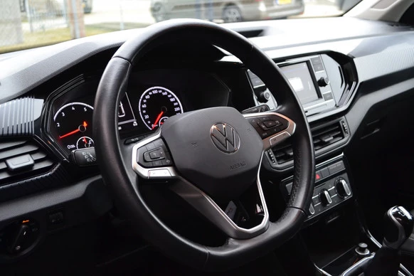 Volkswagen T-Cross - Afbeelding 27 van 30