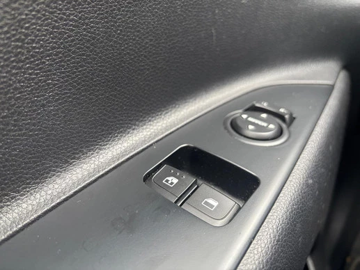 Kia Stonic - Afbeelding 15 van 28