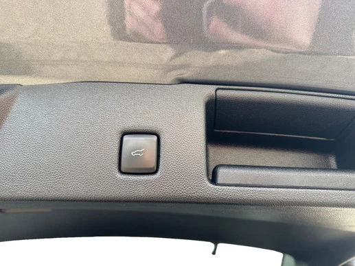 Ford Kuga - Afbeelding 11 van 30