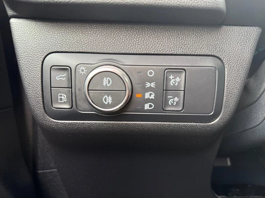 Ford Kuga - Afbeelding 27 van 30