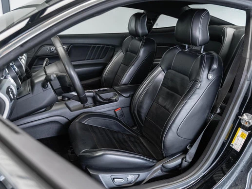 Ford Mustang - Afbeelding 11 van 30