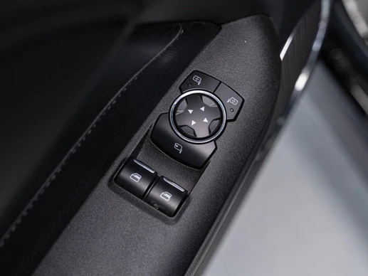 Ford Mustang - Afbeelding 24 van 30