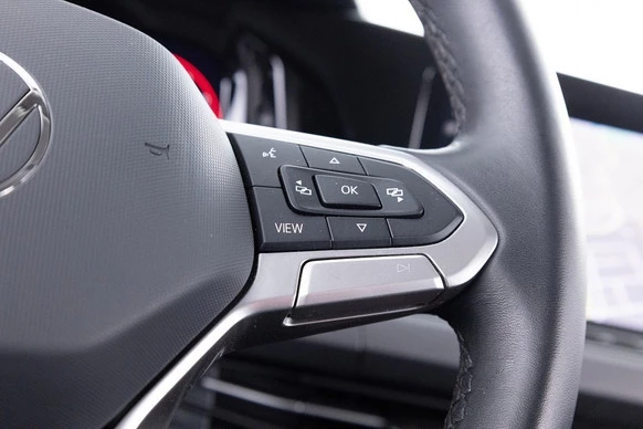 Volkswagen Golf - Afbeelding 24 van 30