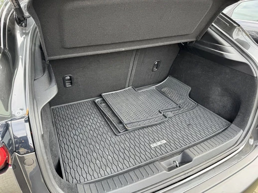 Mazda CX-30 - Afbeelding 17 van 30