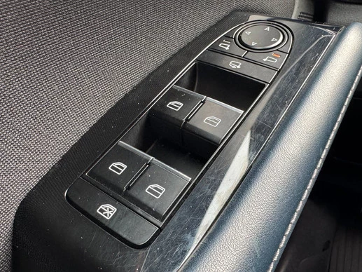 Mazda CX-30 - Afbeelding 28 van 30