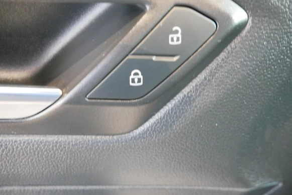 Volkswagen T-Roc - Afbeelding 11 van 30