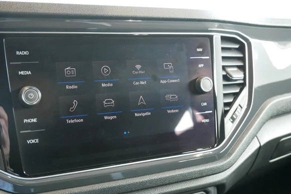 Volkswagen T-Roc - Afbeelding 17 van 30