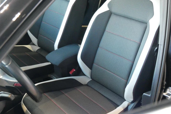 Volkswagen T-Roc - Afbeelding 20 van 30