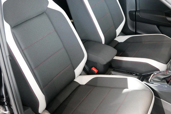 Volkswagen T-Roc - Afbeelding 22 van 30
