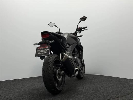 Honda CB 750 - Afbeelding 14 van 17