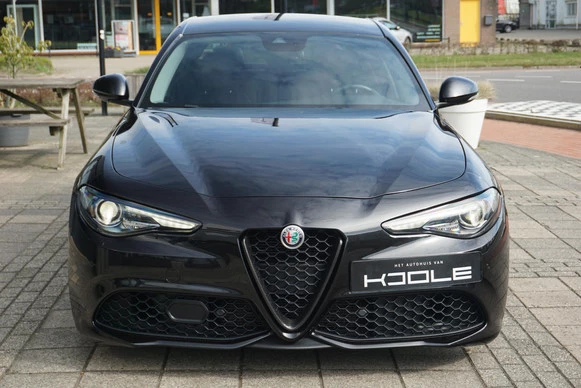 Alfa Romeo Giulia - Afbeelding 8 van 30