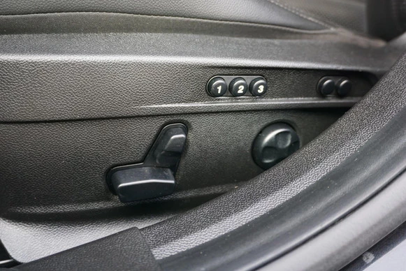 Alfa Romeo Giulia - Afbeelding 20 van 30