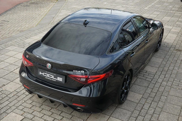 Alfa Romeo Giulia - Afbeelding 23 van 30