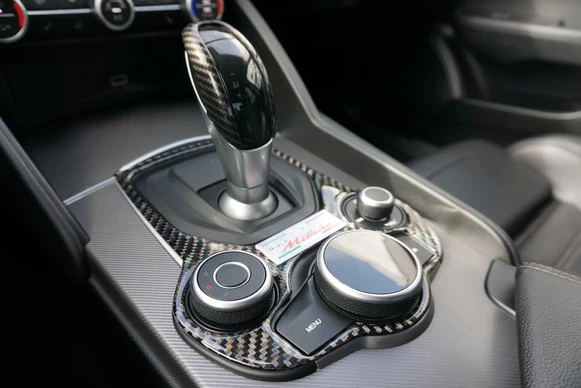 Alfa Romeo Giulia - Afbeelding 10 van 30