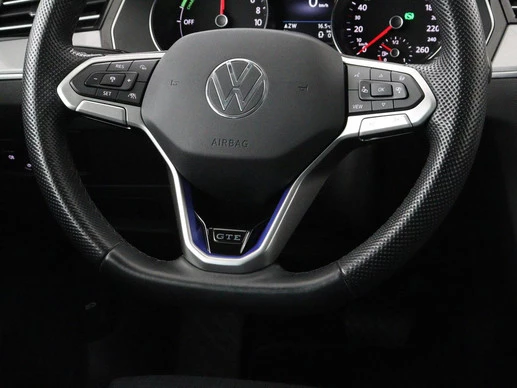 Volkswagen Passat - Afbeelding 12 van 30