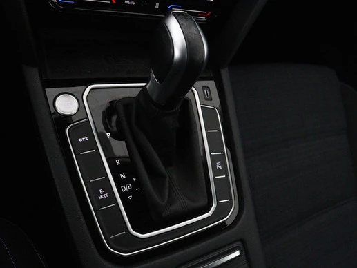 Volkswagen Passat - Afbeelding 26 van 30