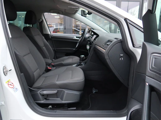 Volkswagen e-Golf - Afbeelding 9 van 22