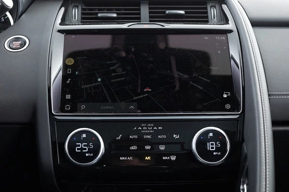 Jaguar E-PACE - Afbeelding 14 van 30