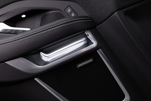 Jaguar E-PACE - Afbeelding 21 van 30