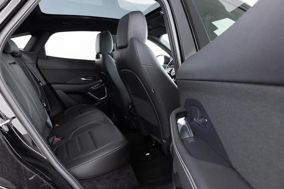 Jaguar E-PACE - Afbeelding 10 van 30