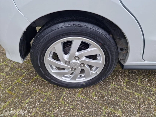 Mitsubishi Space Star - Afbeelding 14 van 30