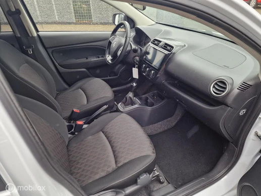 Mitsubishi Space Star - Afbeelding 17 van 30