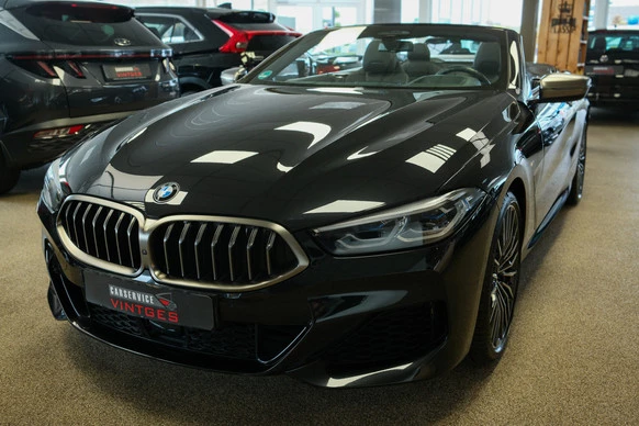 BMW 8 Serie - Afbeelding 1 van 30