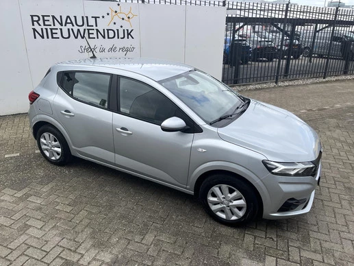 Dacia Sandero - Afbeelding 24 van 30