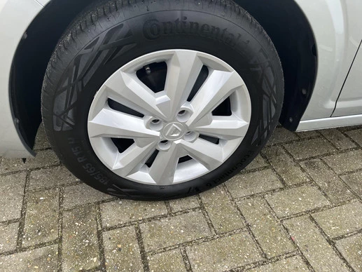 Dacia Sandero - Afbeelding 26 van 30