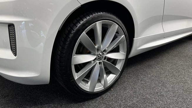 Volkswagen Scirocco - Afbeelding 17 van 30