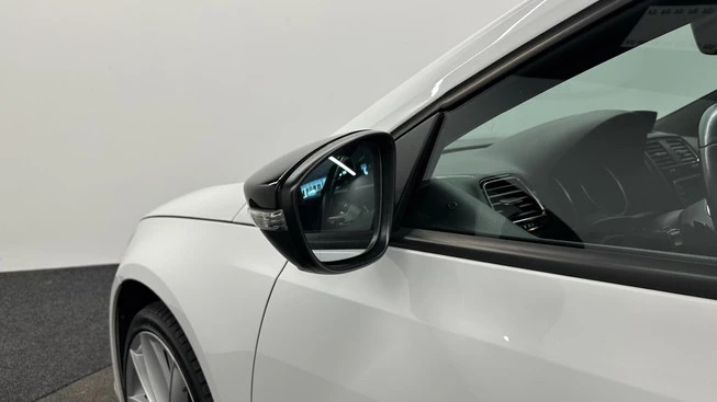 Volkswagen Scirocco - Afbeelding 22 van 30